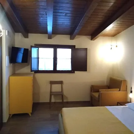 Agriturismo Monte Cologna-2